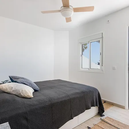 Daire Modern, Cozy And Peaceful Oceanfront Oasis Puerto de Santiago (Tenerife)