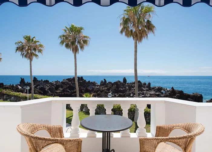 Apartmán Modern, Cozy And Peaceful Oceanfront Oasis