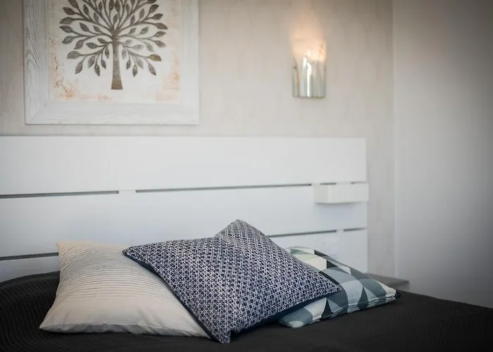 Modern, Cozy And Peaceful Oceanfront Oasis